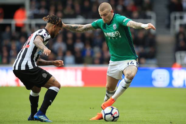 及个人表现 及个人表现